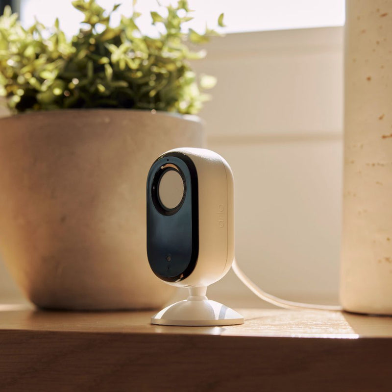 Arlo Essential Indoor 2K Security Camera (2nd Gen)