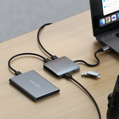 4-Port USB-C Hub with Power Delivery